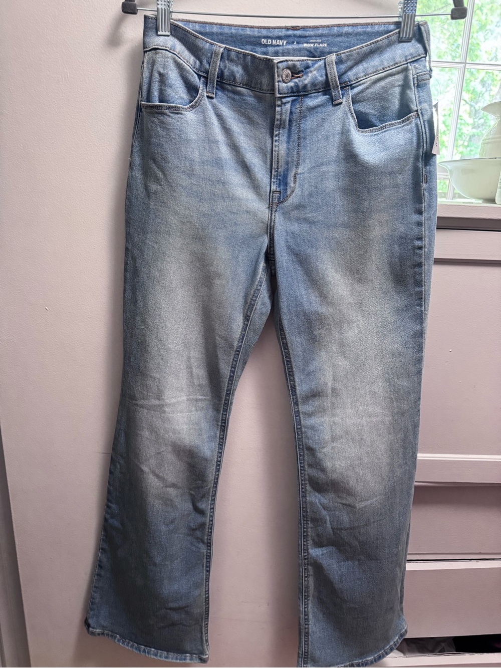 Old Navy Women’s Light Wash High-Rise Wow Flare Jeans